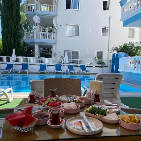 Karatas Apart Hotel *